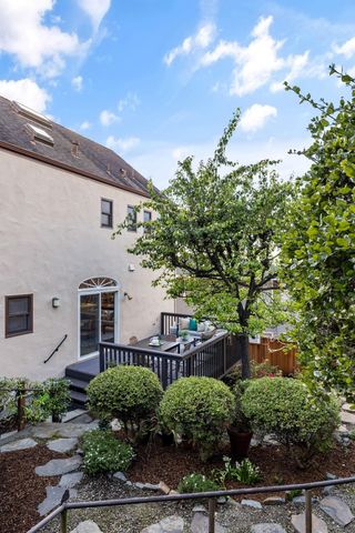 4800 Proctor Ave, Oakland, CA 94618