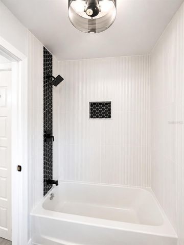 5 HICKORY TRACK RUN, Ocala, FL 34472
