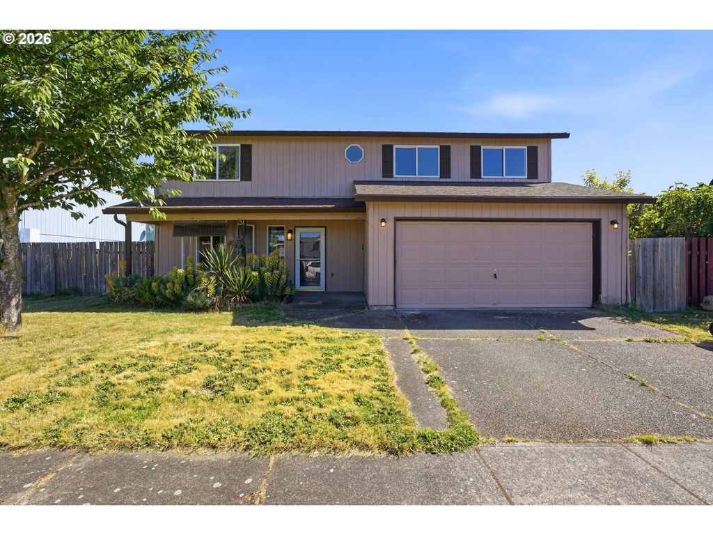 147 E FIR Dr, Gervais, OR 97026