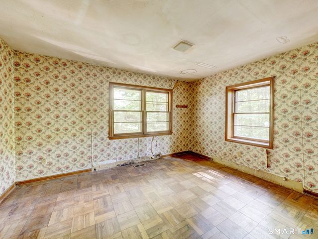 951 Woodruff Street, Southington, CT 06489