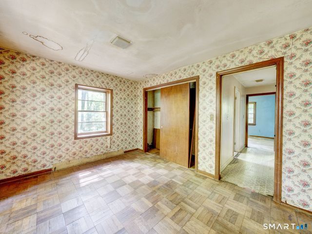 951 Woodruff Street, Southington, CT 06489
