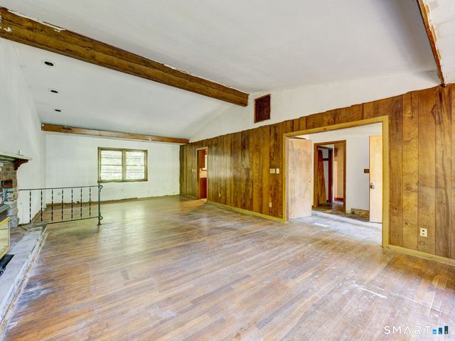 951 Woodruff Street, Southington, CT 06489