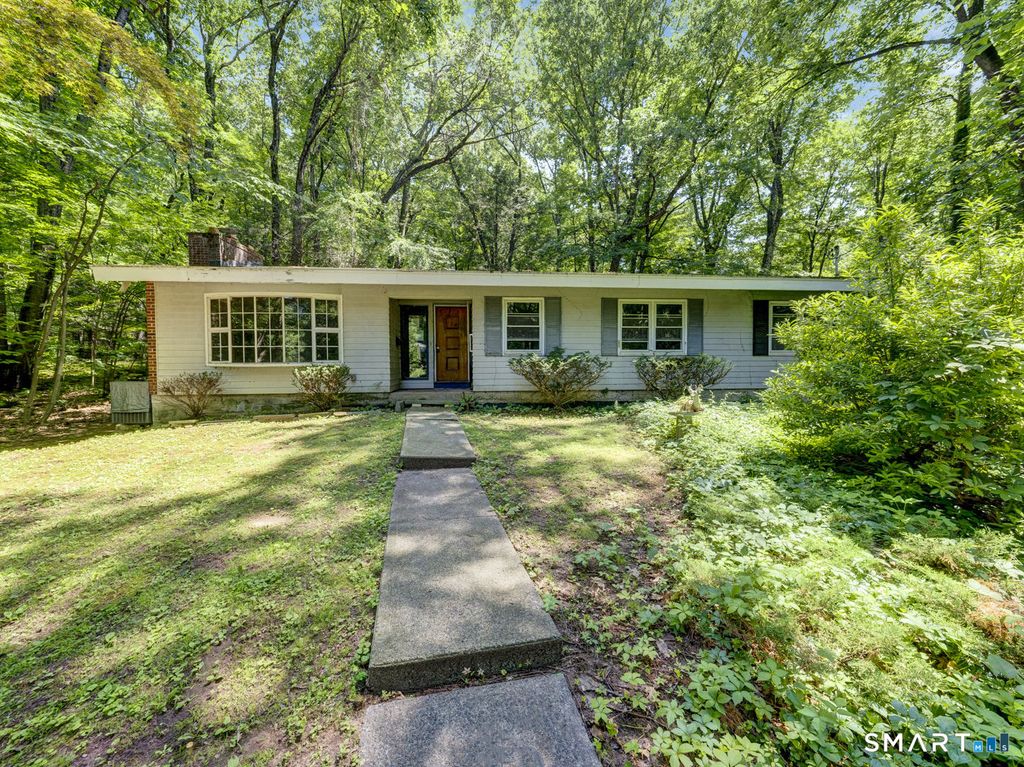 951 Woodruff Street, Southington, CT 06489