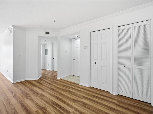 4209 WOODSTORKS WALK WAY 1204, Lutz, FL 33558