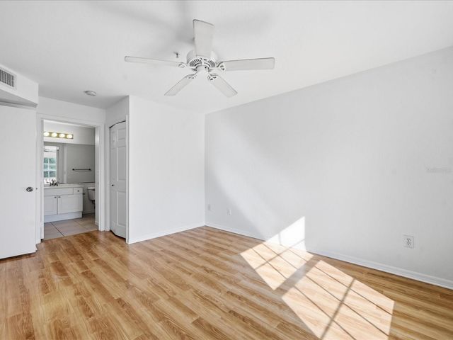 4209 WOODSTORKS WALK WAY 1204, Lutz, FL 33558