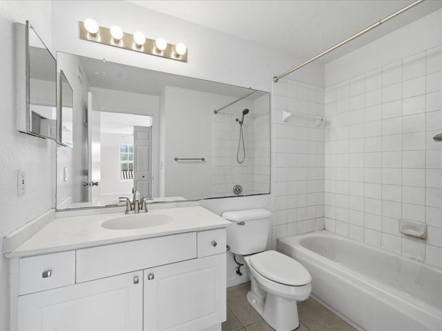 4209 WOODSTORKS WALK WAY 1204, Lutz, FL 33558