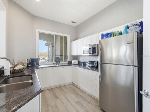 4209 WOODSTORKS WALK WAY 1204, Lutz, FL 33558