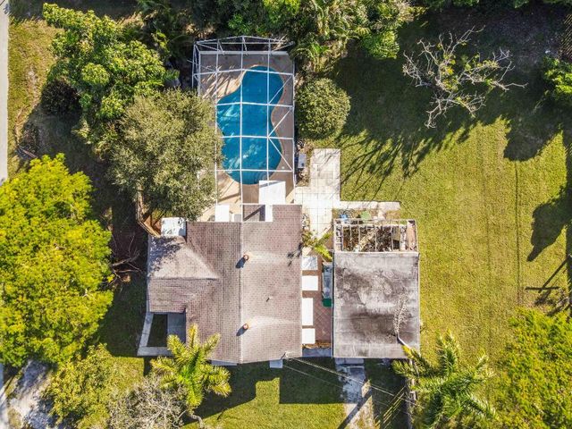 3858 Lakewood Road, Palm Springs, FL 33461