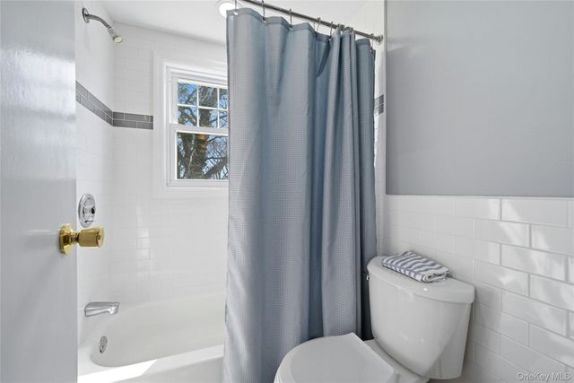 107 Fillmore Street, Centerport, NY 11721