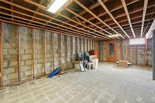 107 Fillmore Street, Centerport, NY 11721