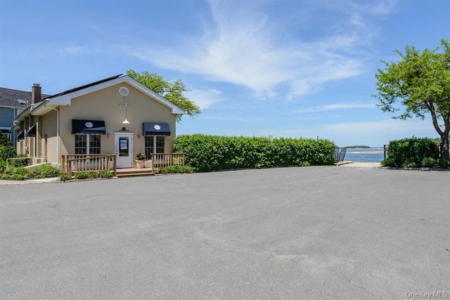 107 Fillmore Street, Centerport, NY 11721