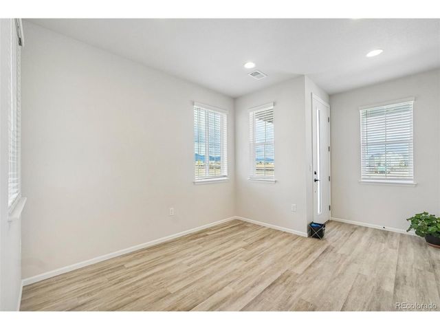 9109 Snake River St, Littleton, CO 80125