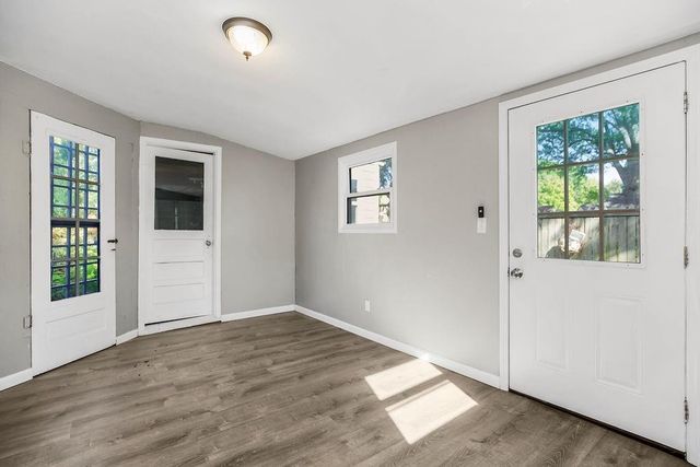 5419 Canterbury Road, Fairway, KS 66205