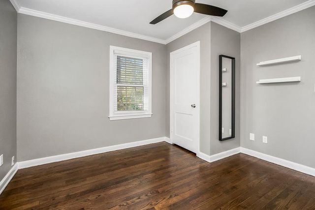 5419 Canterbury Road, Fairway, KS 66205