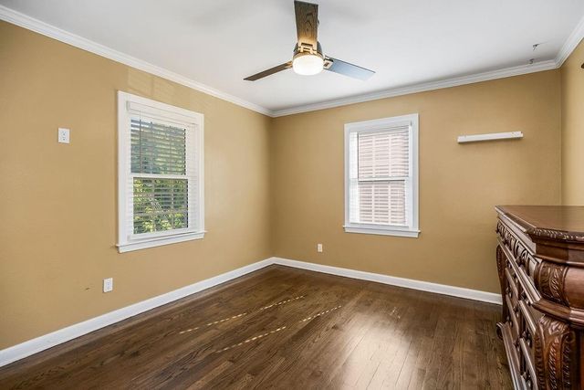 5419 Canterbury Road, Fairway, KS 66205