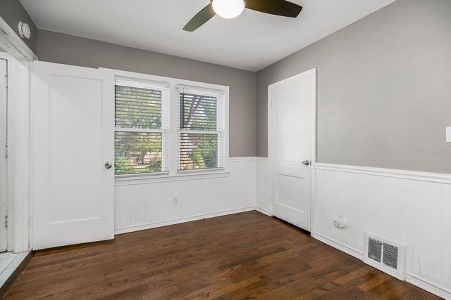 5419 Canterbury Road, Fairway, KS 66205