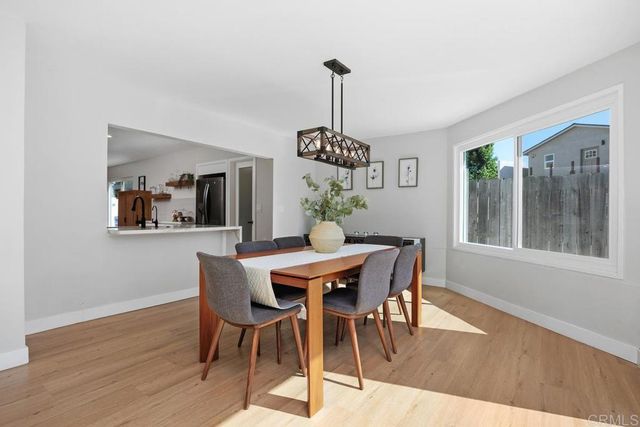 4185 Combe Way, San Diego, CA 92122