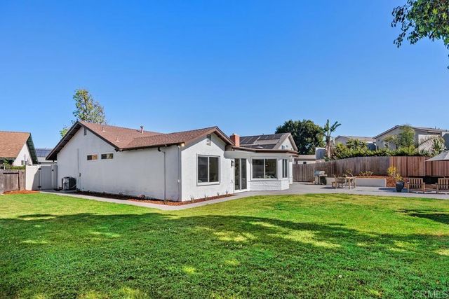 4185 Combe Way, San Diego, CA 92122