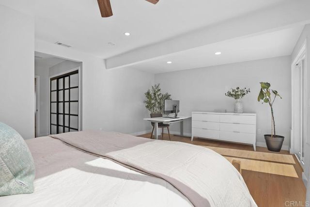 4185 Combe Way, San Diego, CA 92122