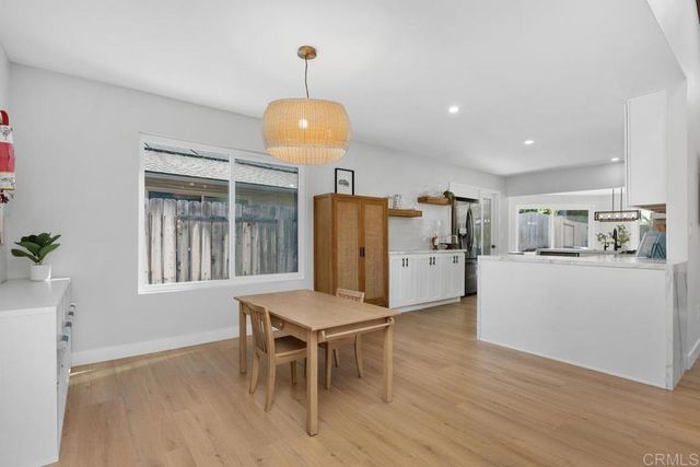 4185 Combe Way, San Diego, CA 92122