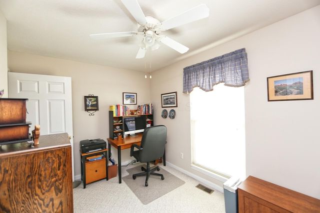 2568 Apple Valley Drive, Howard, OH 43028
