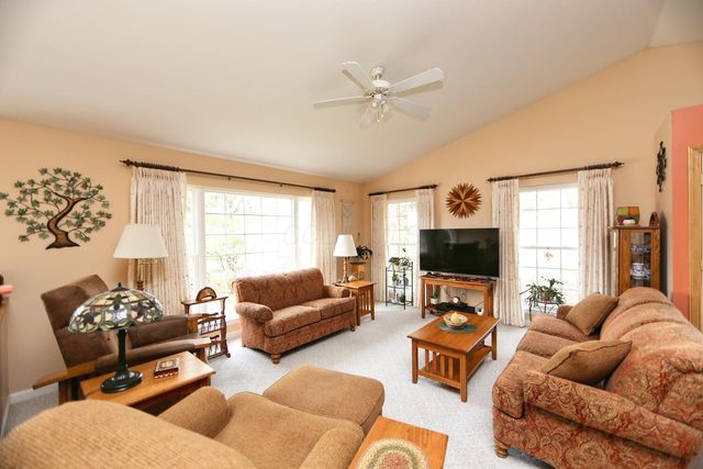 2568 Apple Valley Drive, Howard, OH 43028