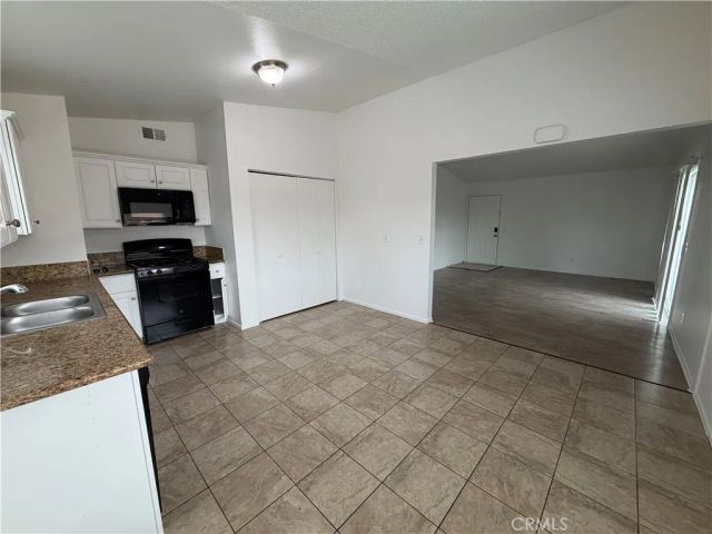 7335 Lydia Avenue, Riverside, CA 92504