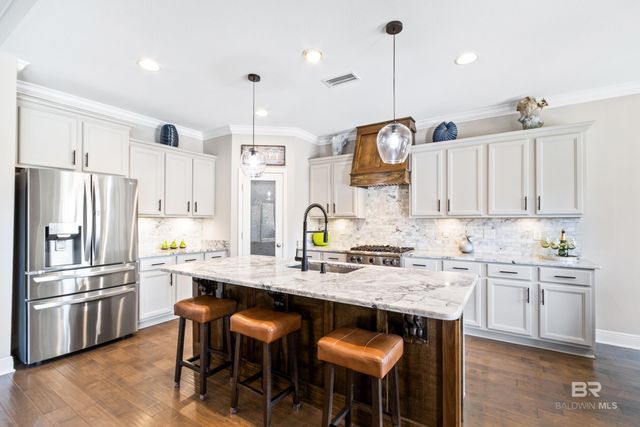 4150 Ladybank Street, Gulf Shores, AL 36542