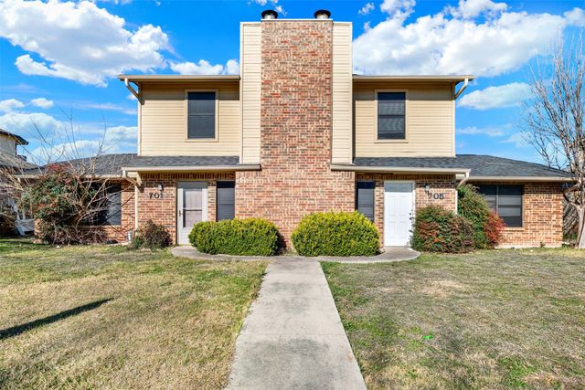 701 Wolftrap Drive, Denton, TX 76209