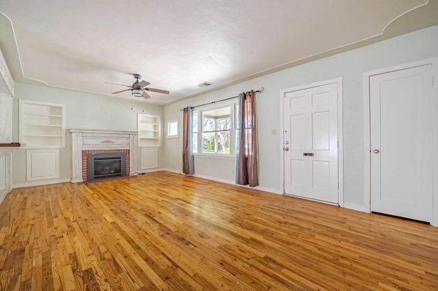 2550 5th Ave, Merced, CA 95340