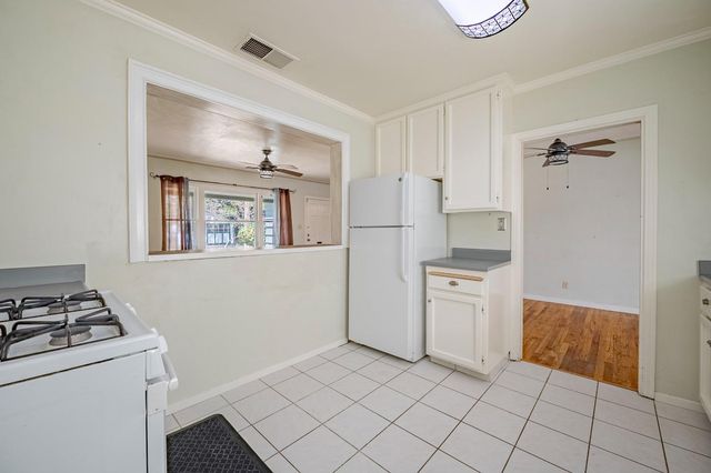 2550 5th Ave, Merced, CA 95340