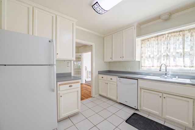 2550 5th Ave, Merced, CA 95340