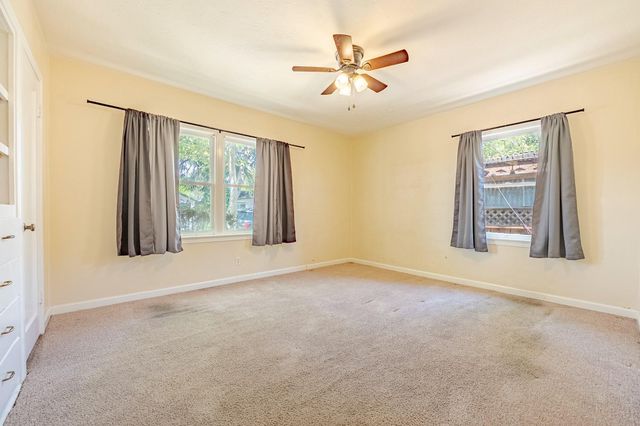 2550 5th Ave, Merced, CA 95340