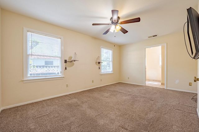 2550 5th Ave, Merced, CA 95340