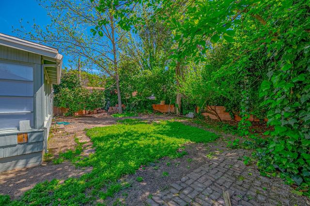 2550 5th Ave, Merced, CA 95340