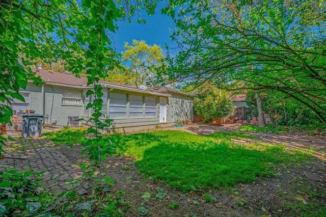 2550 5th Ave, Merced, CA 95340