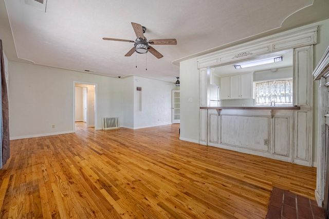 2550 5th Ave, Merced, CA 95340