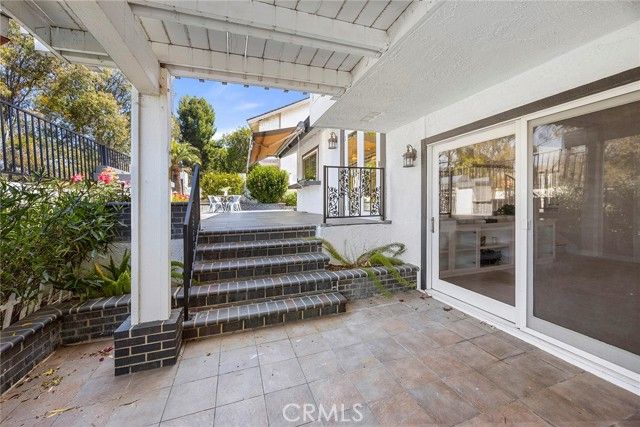 897 Kings Canyon Road, Brea, CA 92821