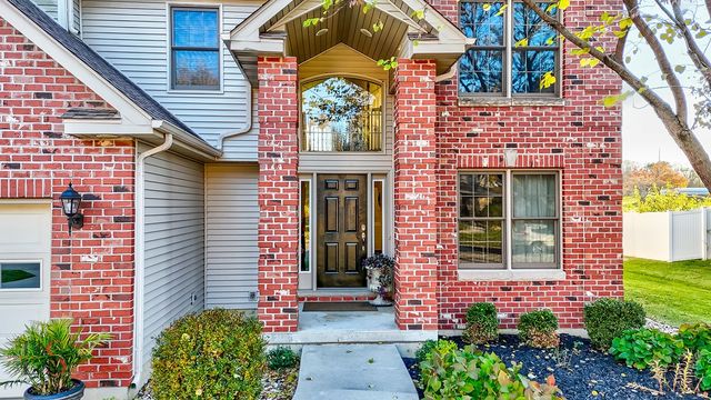 1123 Country Oak Drive, Ottawa, IL 61350