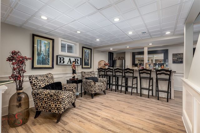 1123 Country Oak Drive, Ottawa, IL 61350