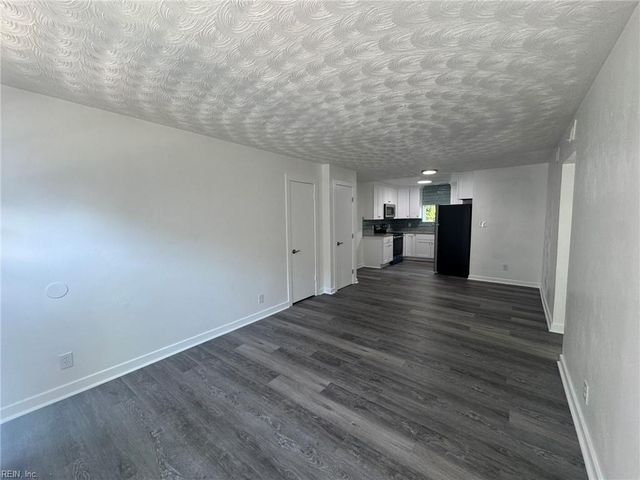 1125 Little Bay Ave Apt 6, Norfolk, VA 23503