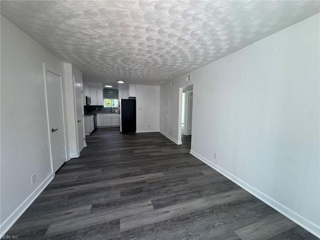 1125 Little Bay Ave Apt 6, Norfolk, VA 23503