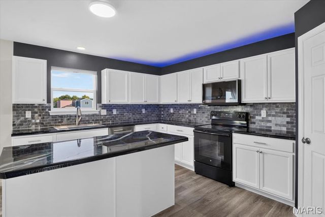 3257 Bentwater Place, St Charles, MO 63301