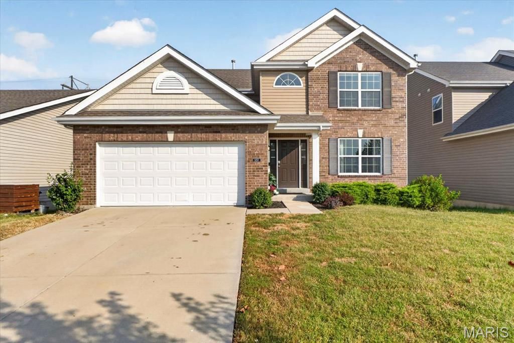 3257 Bentwater Place, St Charles, MO 63301