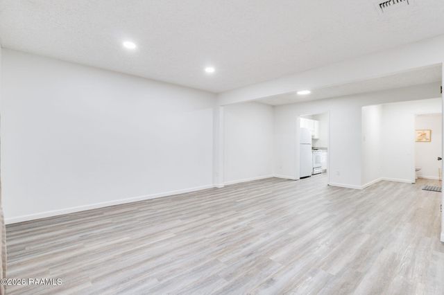 14 Larkspur Lane, Lafayette, LA 70507