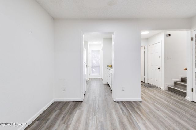 14 Larkspur Lane, Lafayette, LA 70507