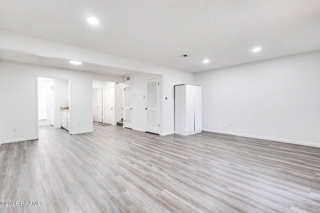 14 Larkspur Lane, Lafayette, LA 70507