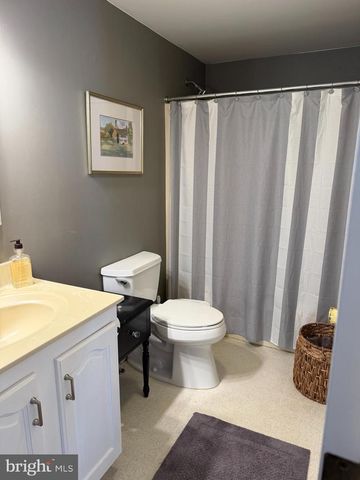 16 DOGWOOD LN, Mays Landing, NJ 08330