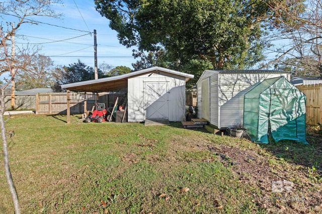 22170 Fairway Drive, Robertsdale, AL 36567
