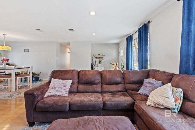 22170 Fairway Drive, Robertsdale, AL 36567